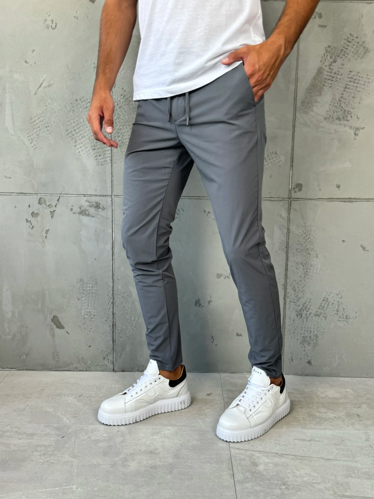 Muške Šuškave Pantalone Tamnosiva