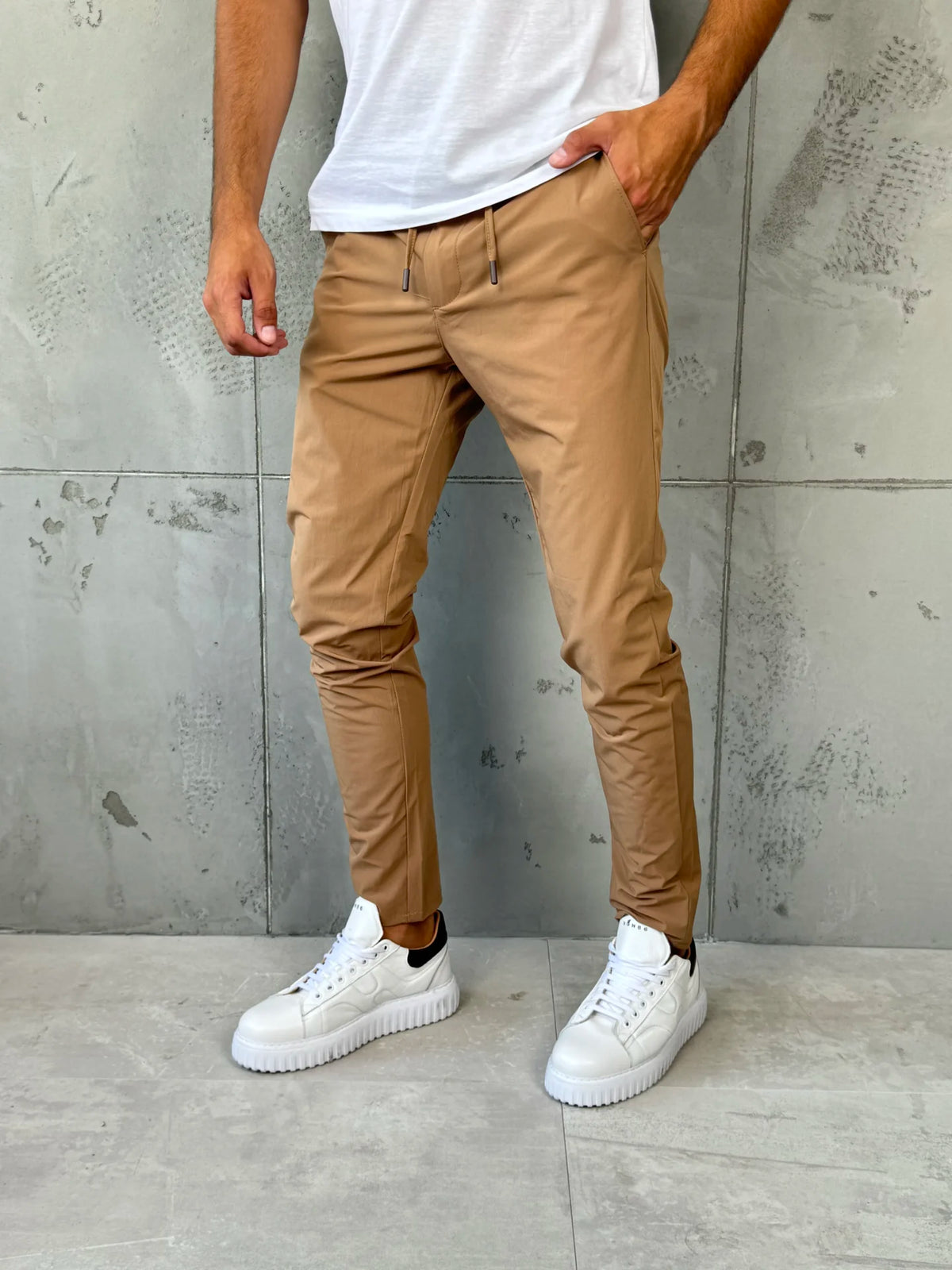 Muške Šuškave Pantalone Braon