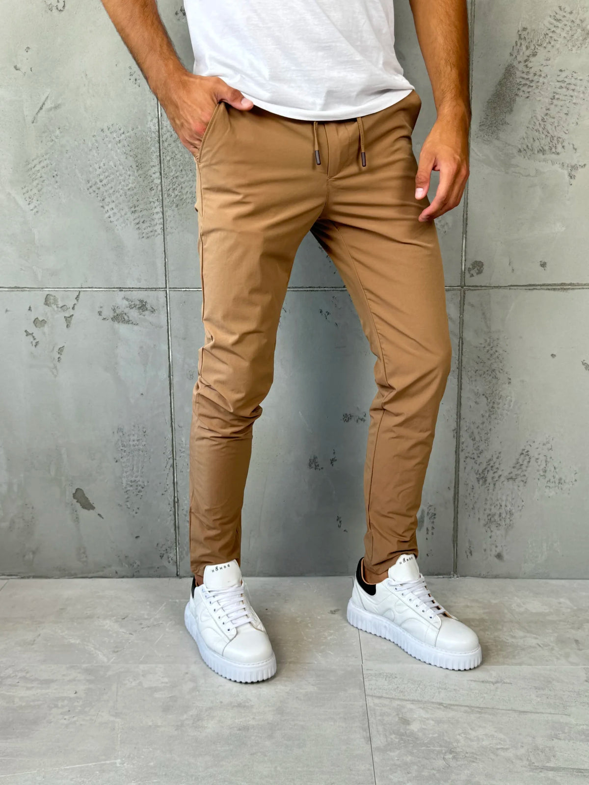 Muške Šuškave Pantalone Braon