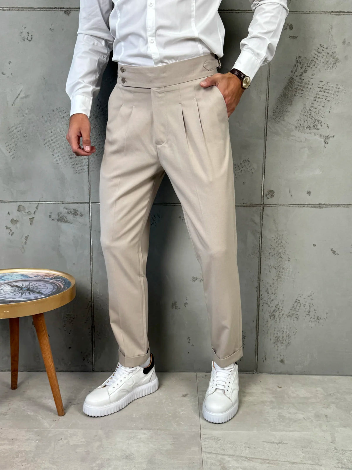 Muške pantalone sa podesivim pojasom - bež