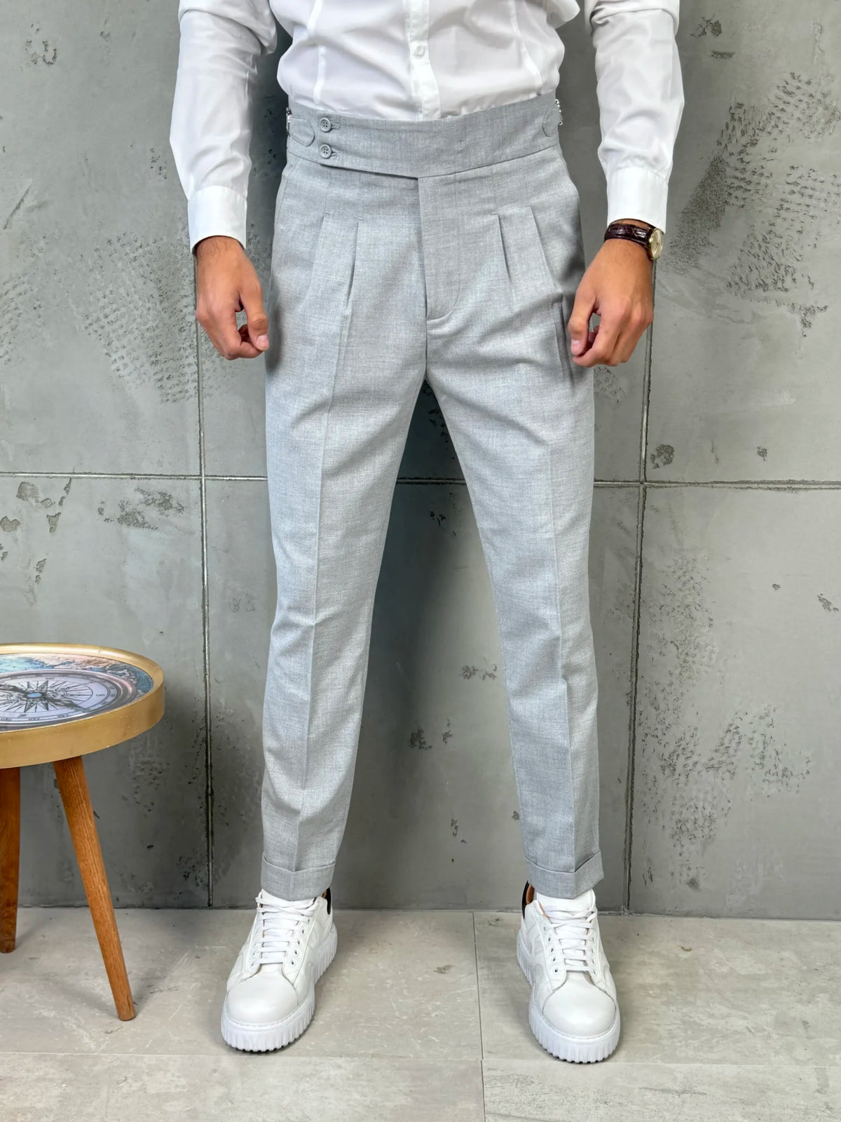 Muške pantalone sa podesivim pojasom - siva