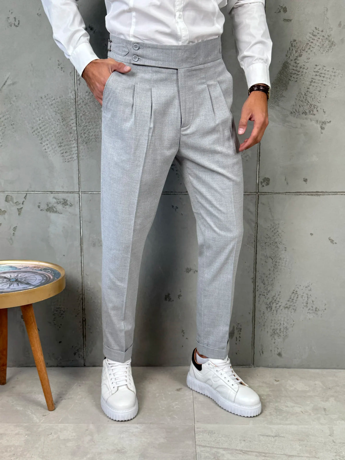 Muške pantalone sa podesivim pojasom - siva