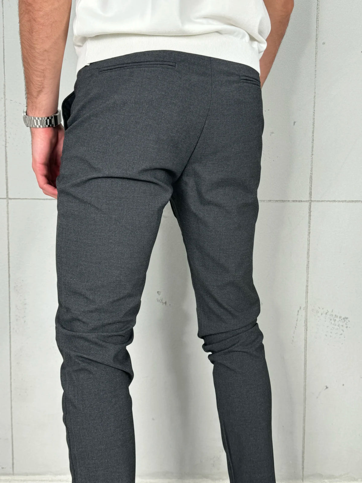 Muške Pantalone Tamnosiva VR 304