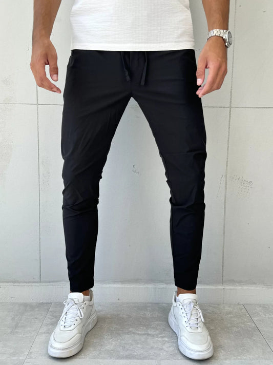Elegantne pantalone VR 302 Crna