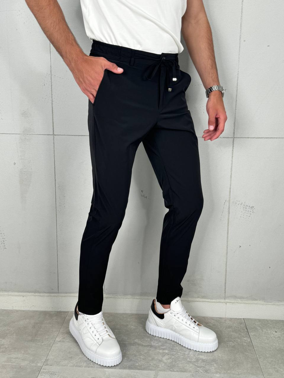 Muške Elegantne Pantalone Crna