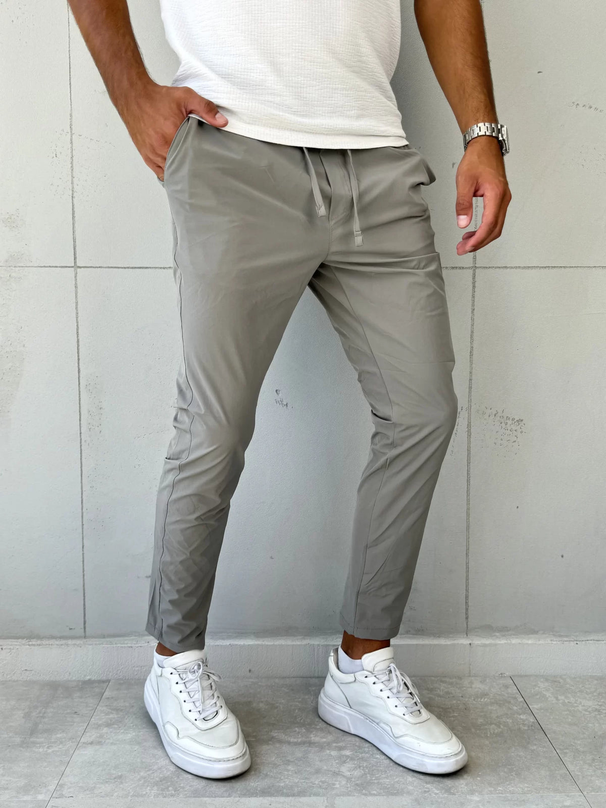 Elegantne pantalone VR 302 Siva